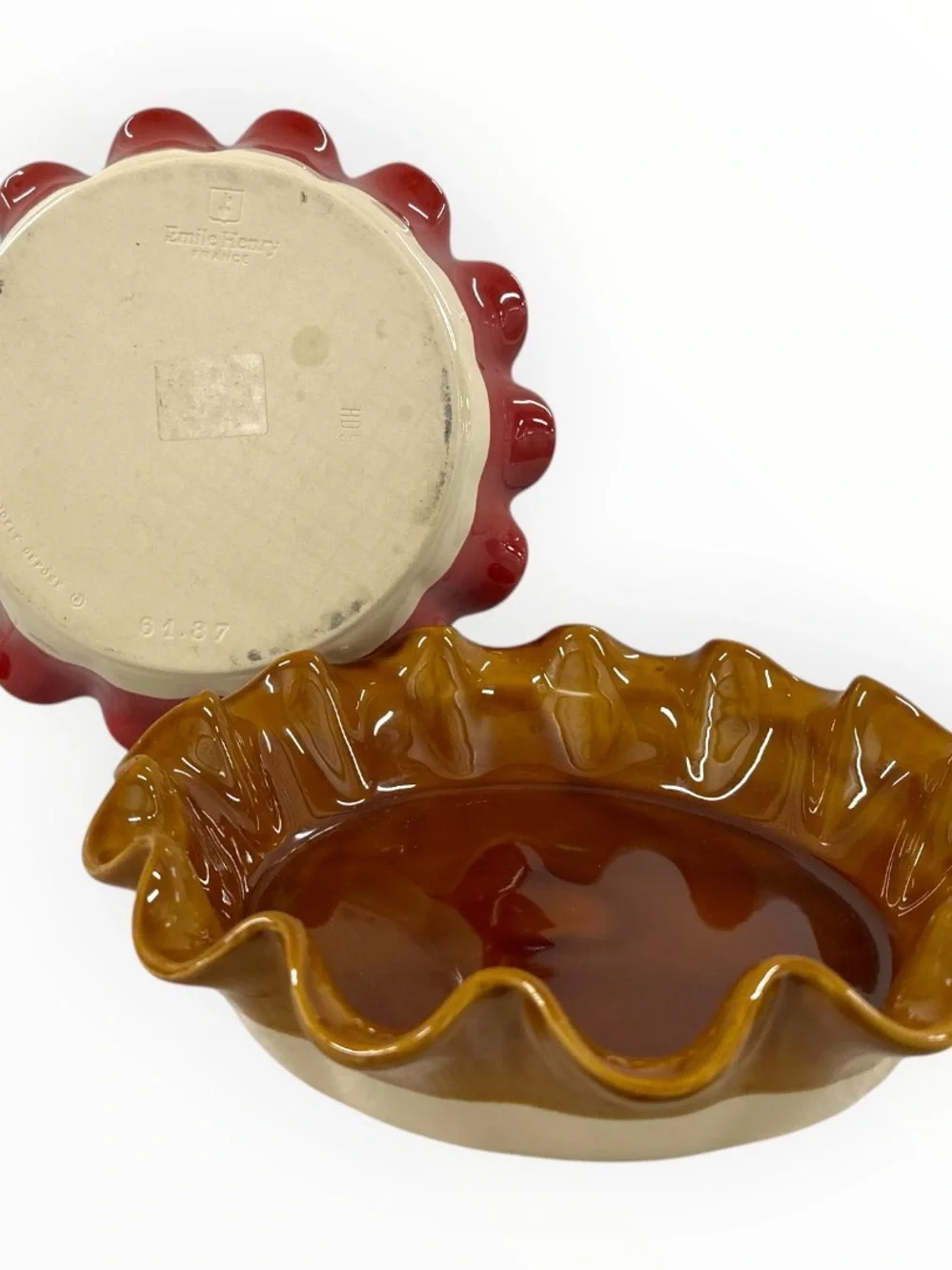 Emile Henry France 61.87 Ruffled Pie Dishes Set of 2 Red Brown Ceramic